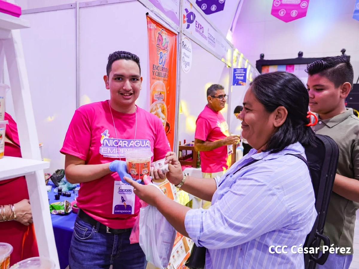 Especial: Impulsan tecnología digital y comercio electrónico en novena edición de Nicaragua Emprende 2026