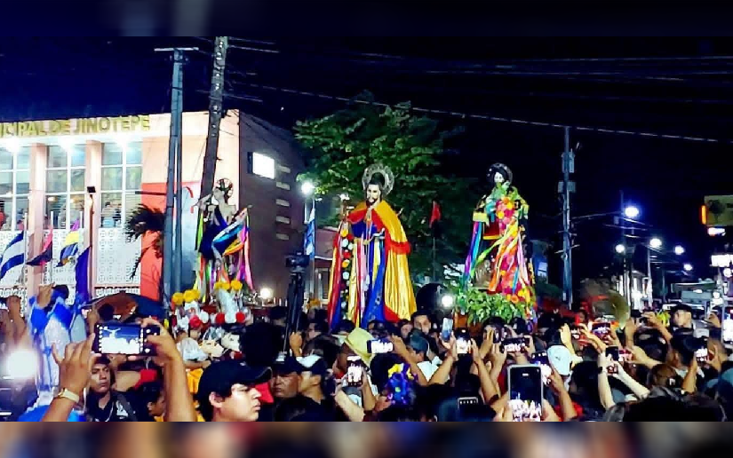 Encuentro de las imágenes Santiago Apóstol, San Sebastián Mártir y San Marcos Evangelista