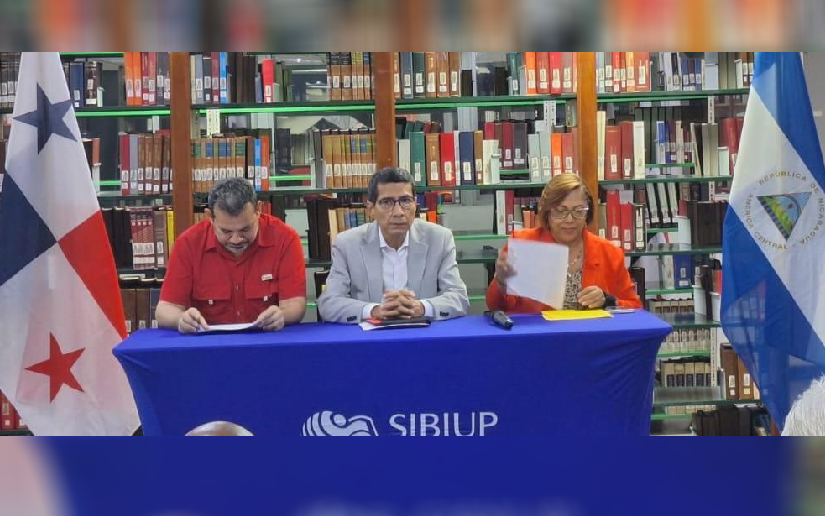 Honores a Sandino