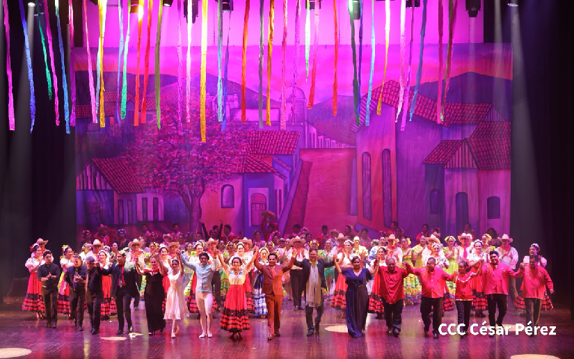 Ballet Folklórico Macehuatl rinde homenaje a la Revolución Popular Sandinista