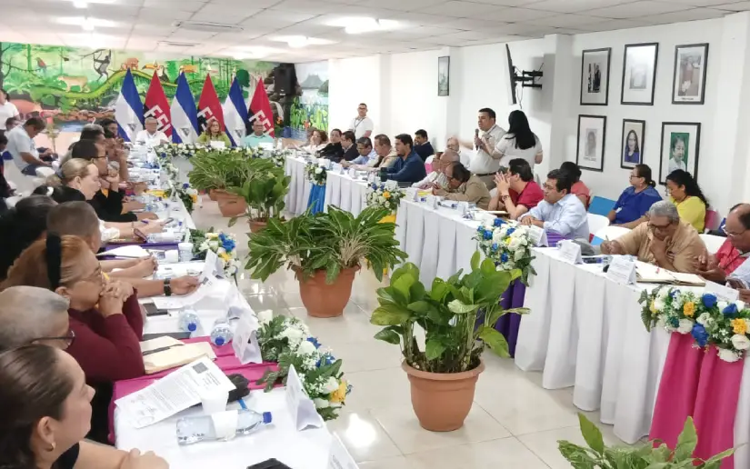 Consenso tripartito: ajuste del salario mínimo será del 4% para trabajadores