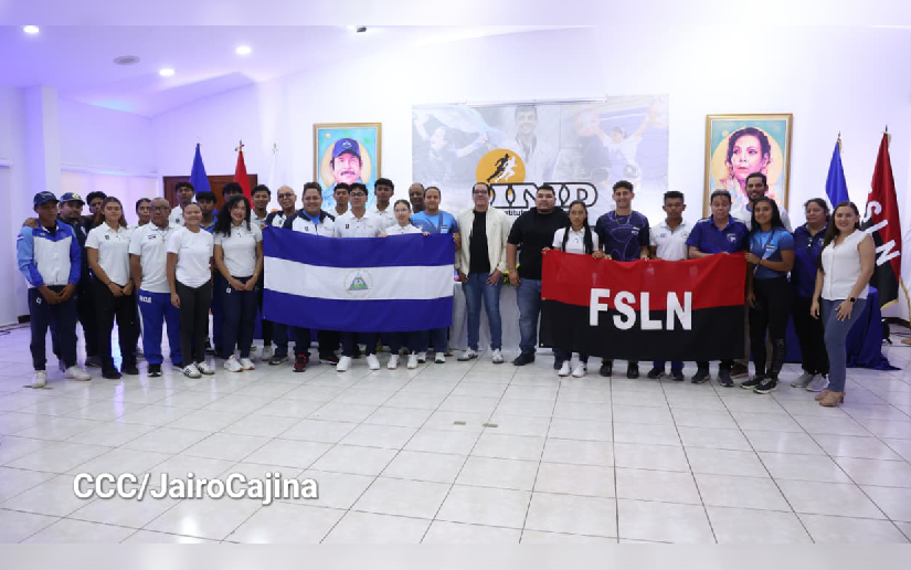 Abanderan a selecciones de karate, voleibol playa, remo y canotaje