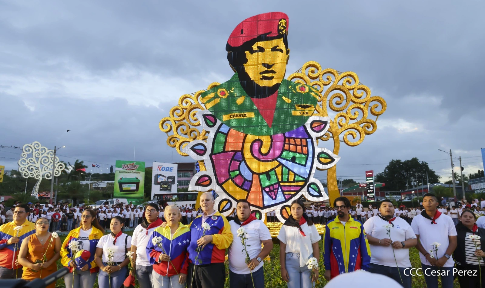 ¡Chávez Vive! :Juventud Sandinista rinde homenaje al líder de la Revolución Bolivariana