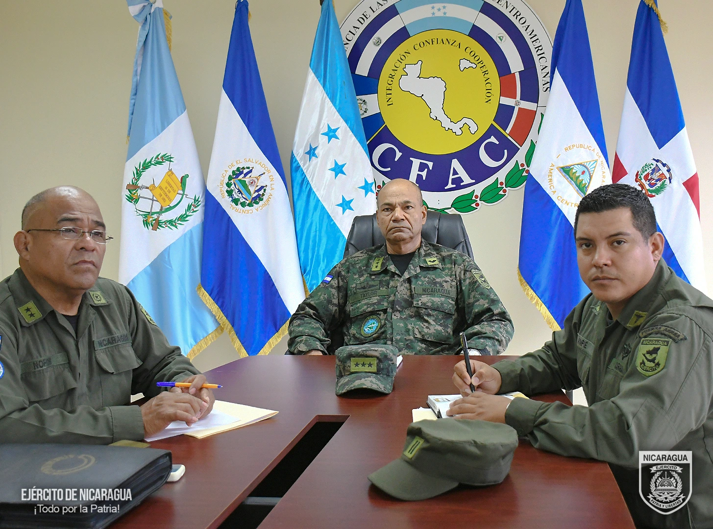 Realización de videoconferencia de coordinación del curso básico de medicina aeronáutica