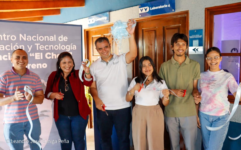 Inauguran laboratorio de computación en CI Nicaragua
