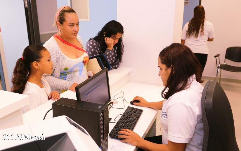 Inicia atención pública en el Hospital Fernando Vélez Paiz