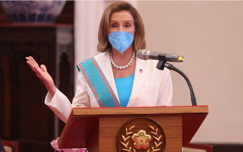 China impone sanciones sobre presidenta de Cámara de Representantes de EEUU