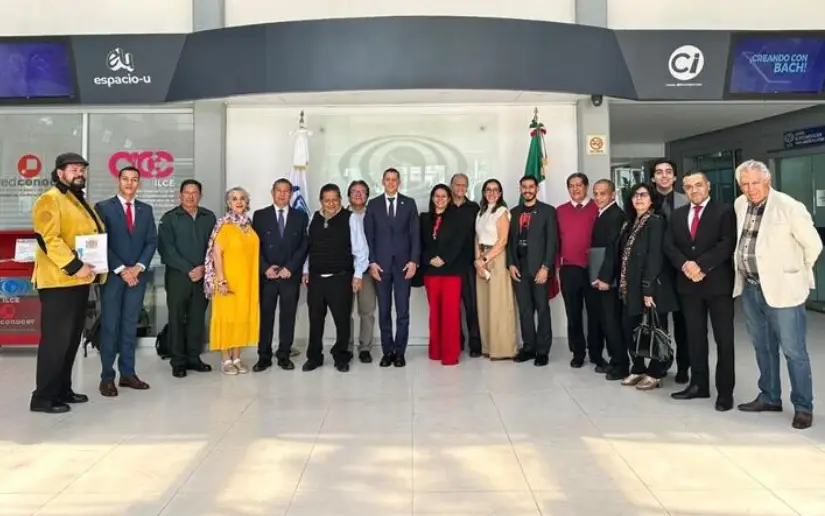 Rendimos honores en México a nuestro Sandino
