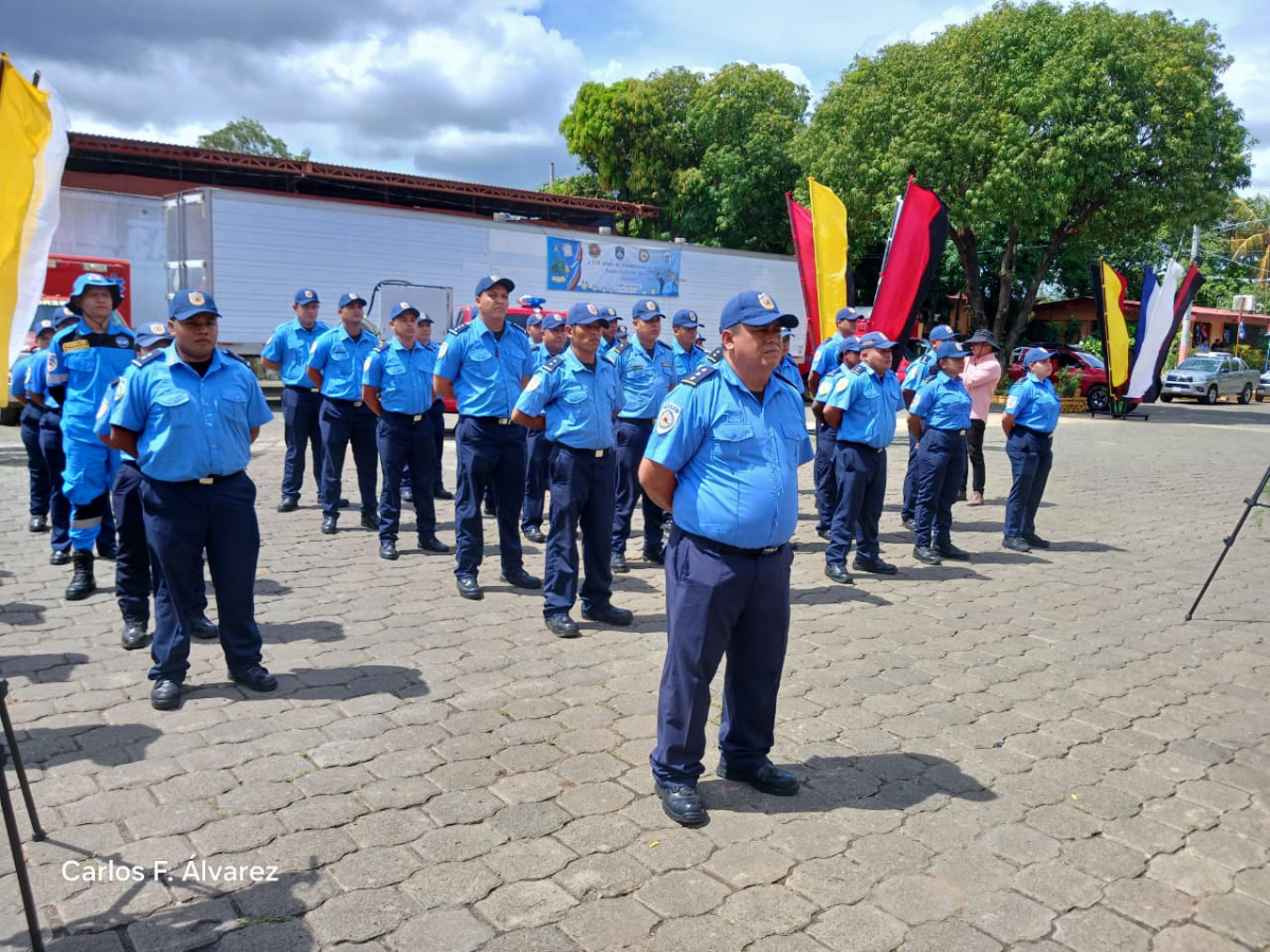 Bomberos de Nicaragua inician nuevos cursos para fortalecer capacidad de atención