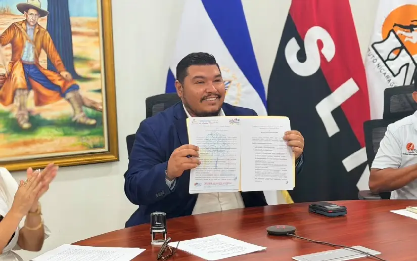 Firmamos Cooperación con Ajedrez de Moscú