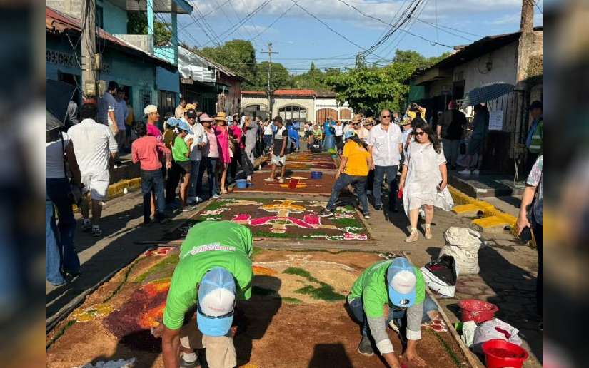 Artesanos de Sutiaba y las Alfombras Pasionarias