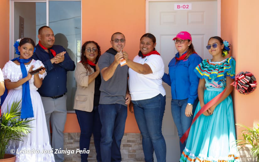 Sueños hechos realidad: 85 familias de Nagarote estrenan viviendas dignas