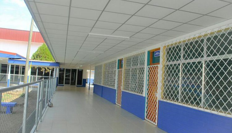 Instituto de Chinandega listo para la apertura del año escolar
