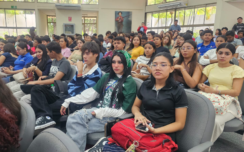 Estudiantes de la UNCSM fortalecen conocimientos para el cuido de la Madre Tierra